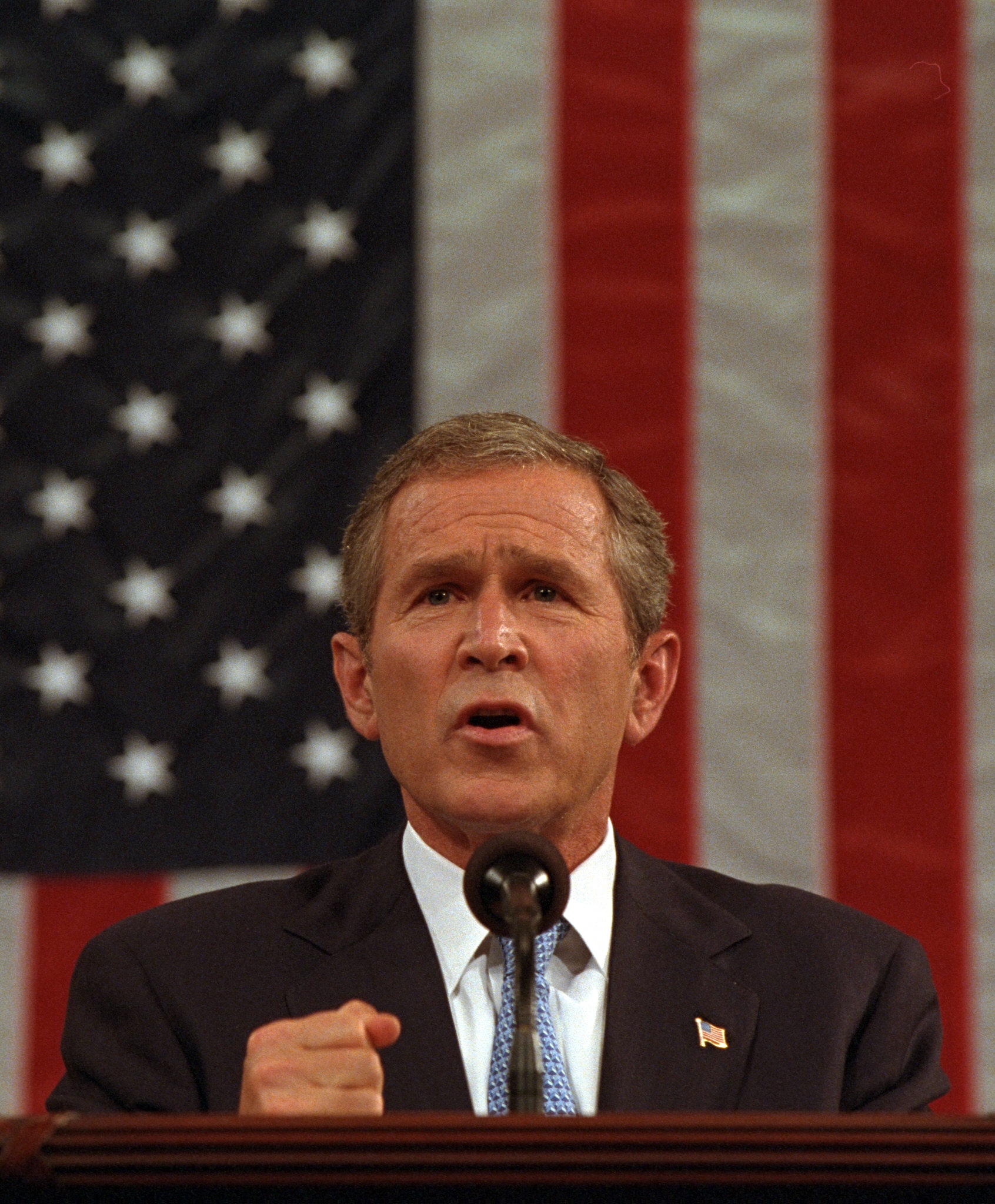 Bush giving a speech the day after 9/11